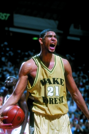 北京老男孩足球队，一张张熟悉的面孔，北京国安老球迷对他们一定不陌生吧？（北京老男孩足球队：这些熟悉的面孔，国安老球迷怎会不认得？）