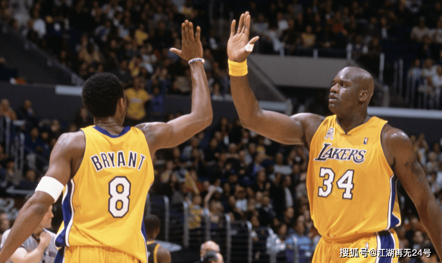 TA：贝林应该担任英格兰的10号位，他比罗杰斯更具进球威胁（TA：英格兰10号应由贝林担纲，他的进球威胁胜过罗杰斯）