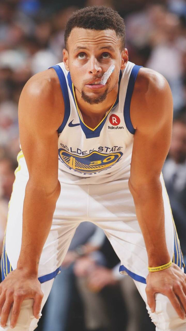 英超前瞻：维拉状态火热9轮8胜，残阵枪手客战盼继续领跑（英超前瞻：维拉近9轮8胜势头凶猛，伤兵满营的阿森纳客场力拼守住榜首）