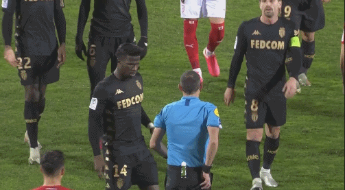 纳什：SGA在进攻端的数据，已经是乔丹接班人级别了（纳什称SGA进攻端数据已达乔丹接班人水准）