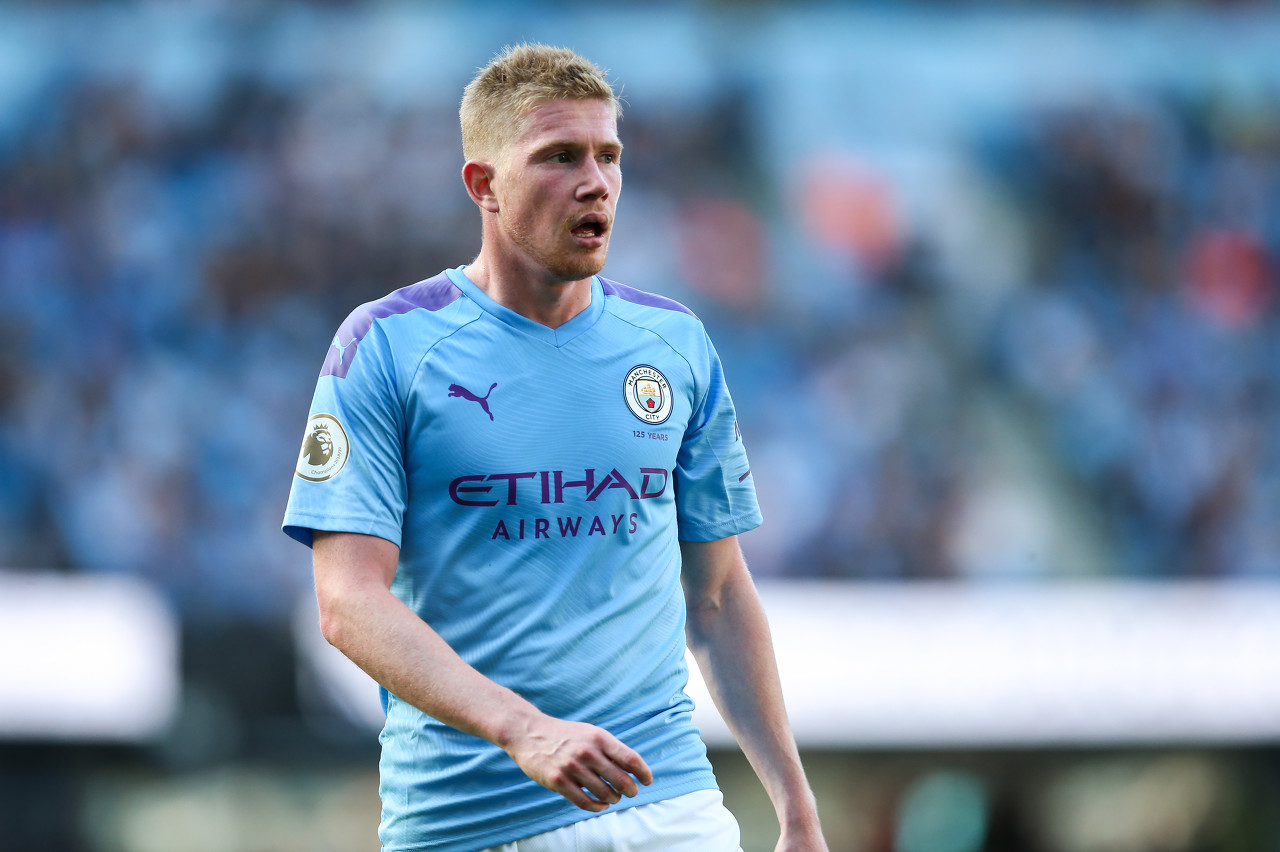 英超半场：福登开场闪击，格瓦迪奥尔破门，曼城2-0利兹联（英超半场战报：福登闪击、格瓦迪奥尔建功，曼城2-0领先利兹联）